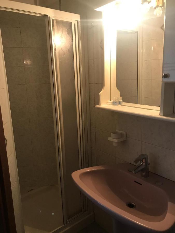 Hotel Carillon Lavena Ponte Tresa Eksteriør billede